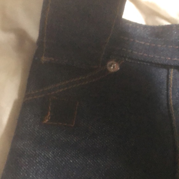 Mini Denim shorts handbag 17in long 22in wide straps are 14 inch drop - Picture 3 of 6